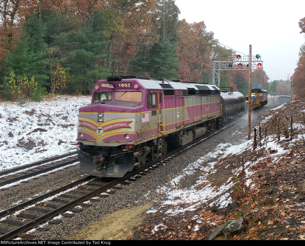 MBTA 1052